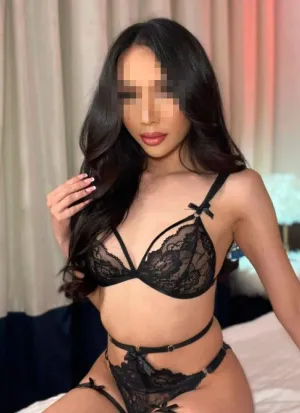 Транни және аяқ фетиш порно