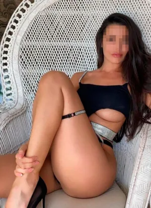 проститутка Алия, 24, Нижневартовск