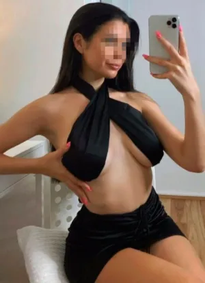 проститутка Камилла, 23, Нижневартовск